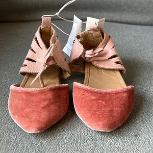 NWT pink toddler girls shoes 12-18 months